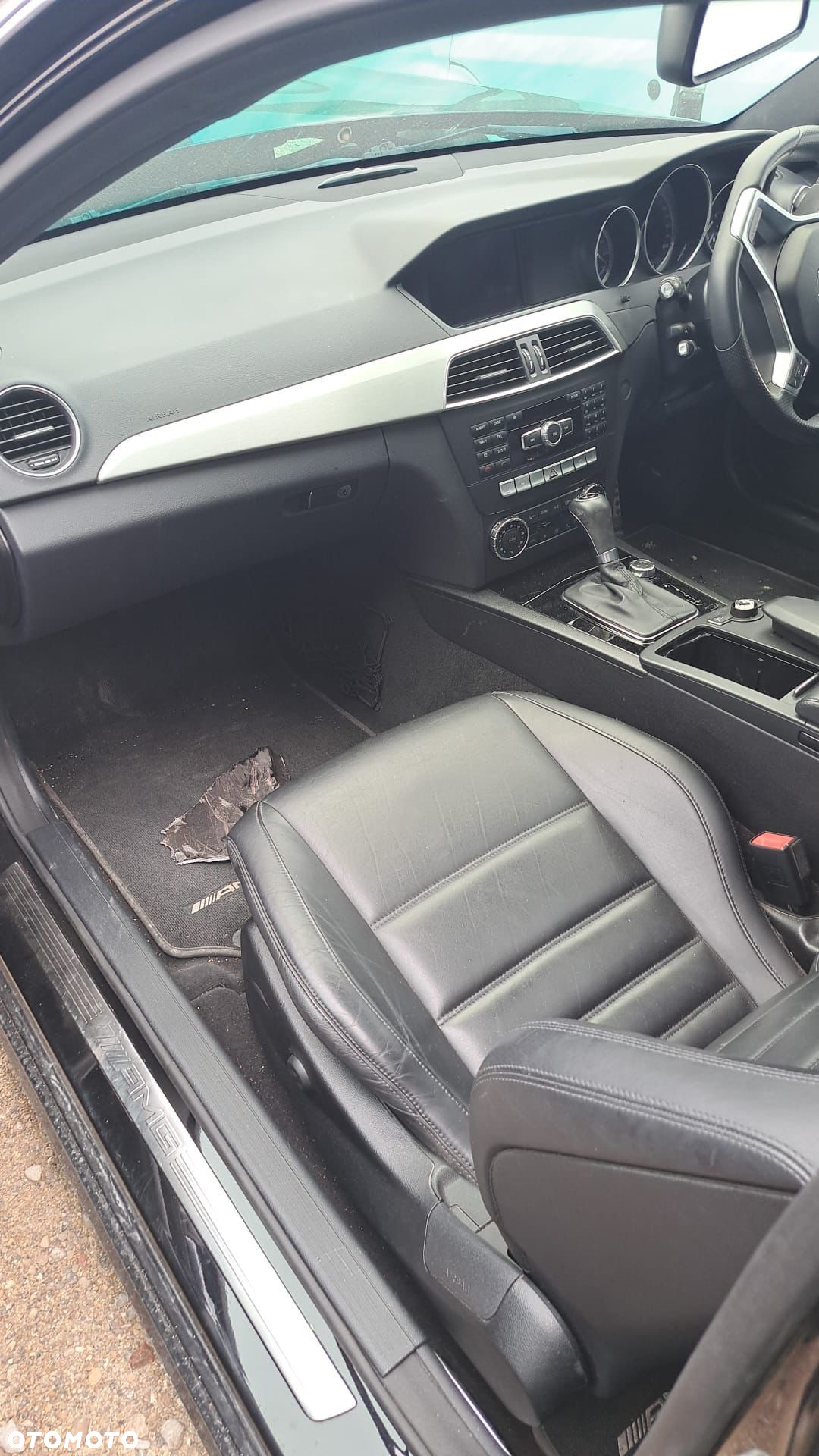 Mercedes-Benz Klasa C 63 AMG Coupe AMG SPEEDSHIFT MCT Edition 1 - 5