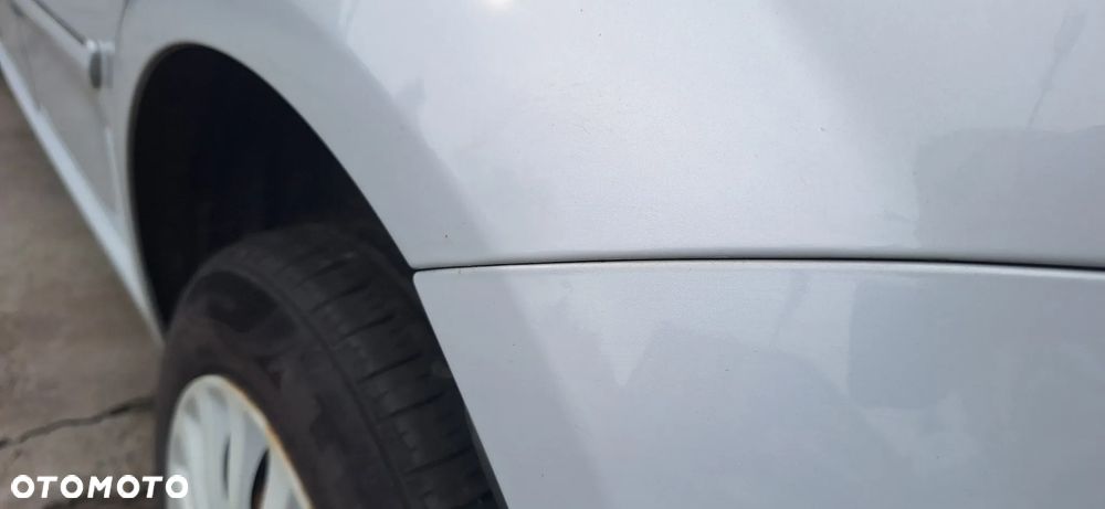 Fiat Grande Punto Evo Zderzak Tył Tylny Kod Lakieru 760A - 5
