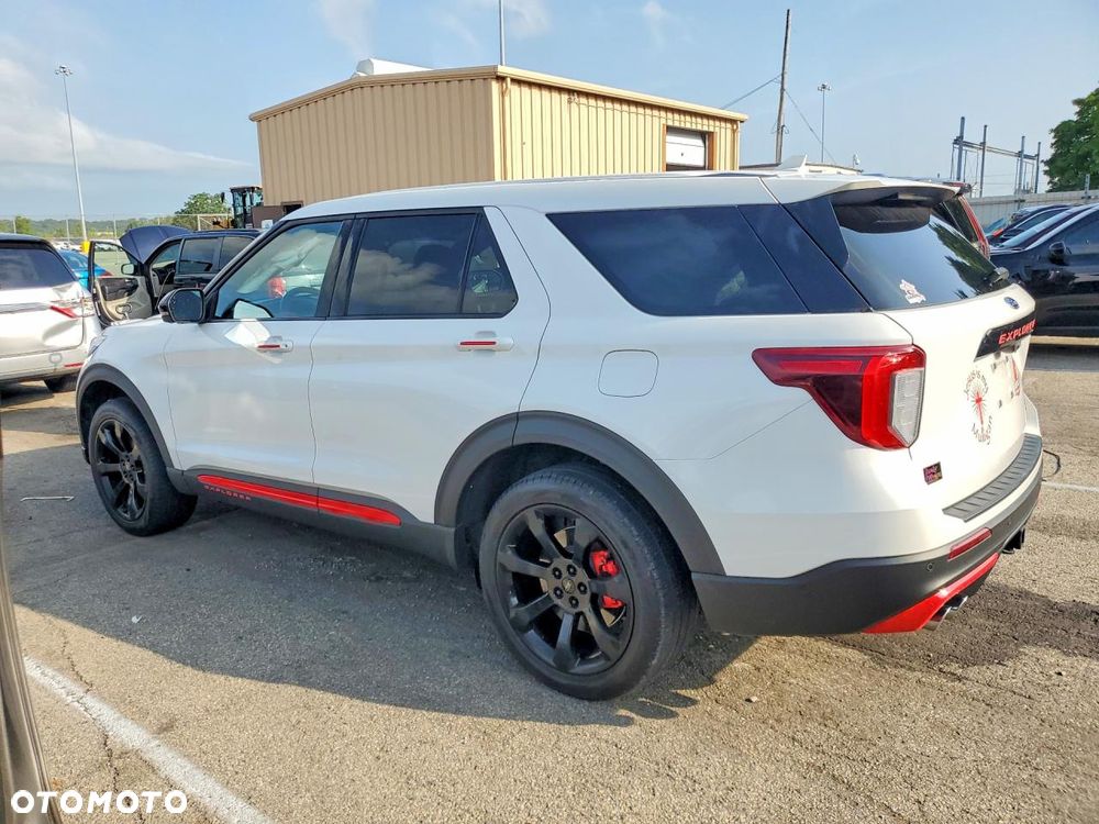 Ford Explorer - 4