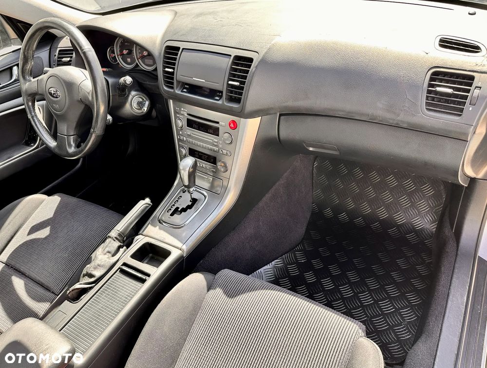 Subaru Outback - 5