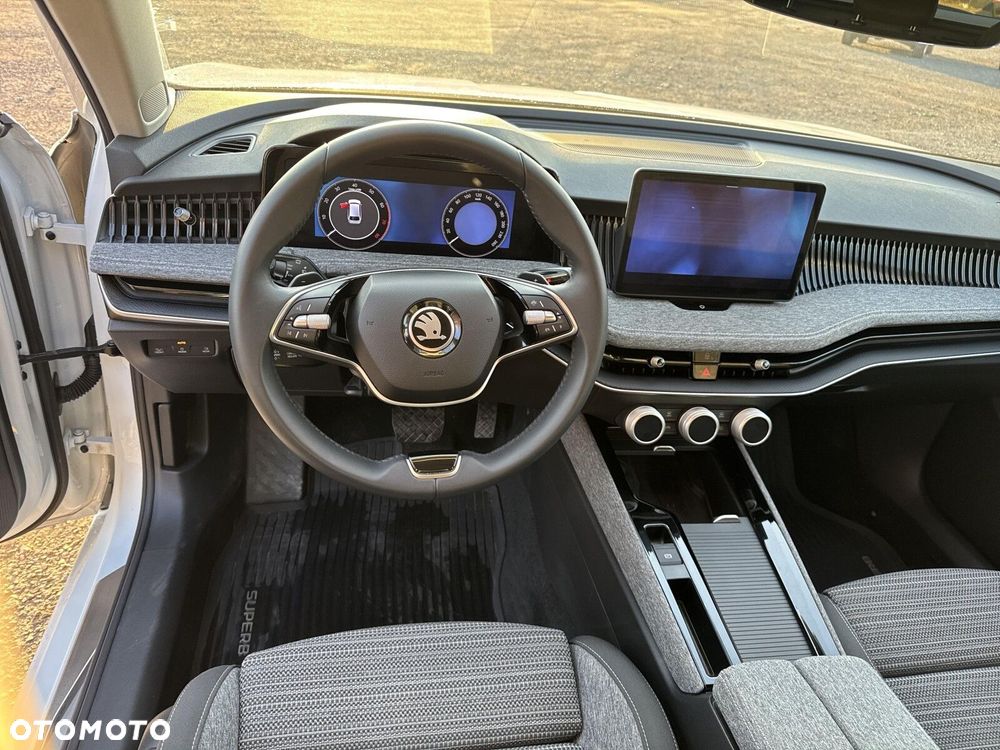 Skoda Superb 2.0 TSI 4x4 Selection DSG - 11