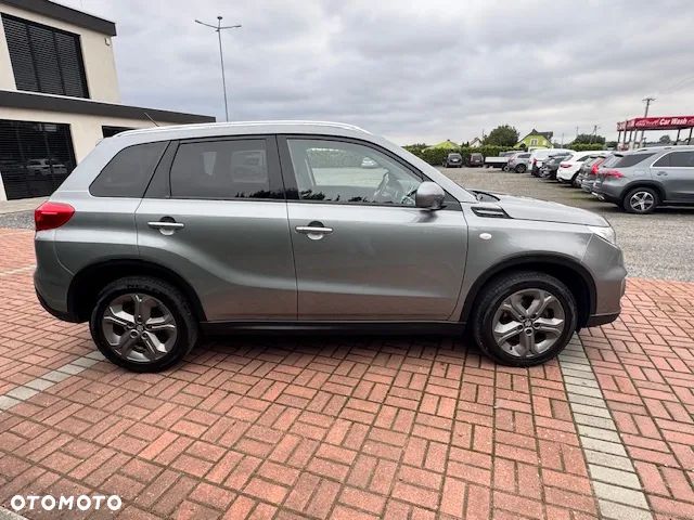 Suzuki Vitara 1.6 DDiS (4x4) Allgrip Comfort - 11