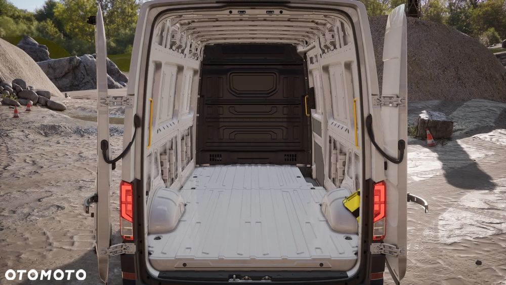 Volkswagen Crafter 35 Furgon Długi 4x4 - 11