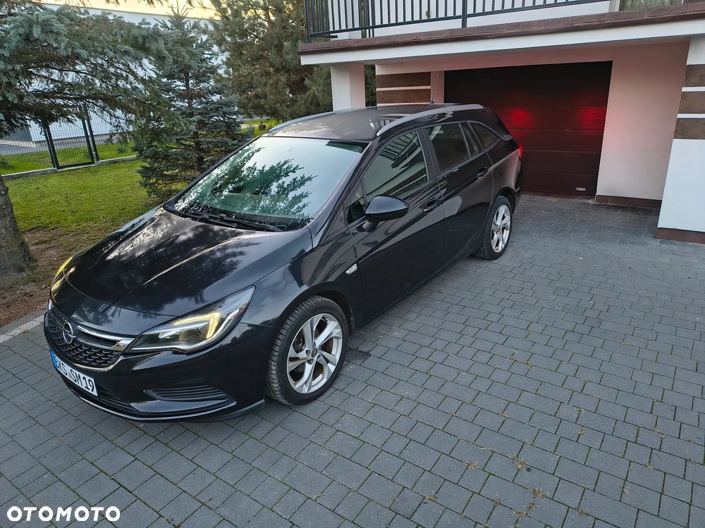 Opel Astra 1.4 T Elite - 19