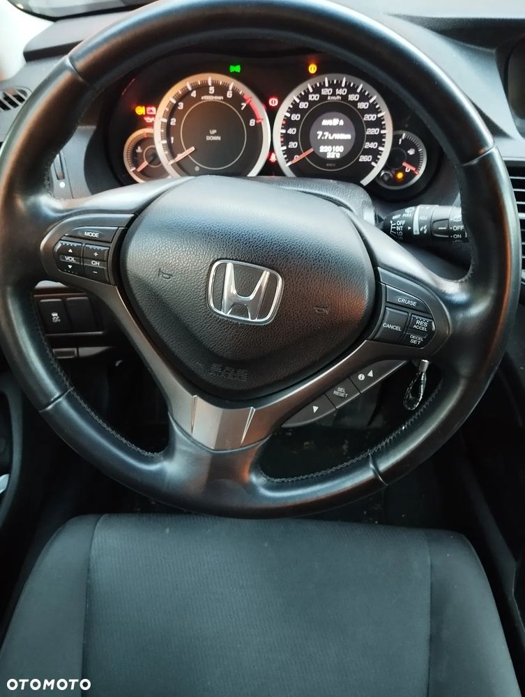Honda Accord 2.0 Comfort - 4