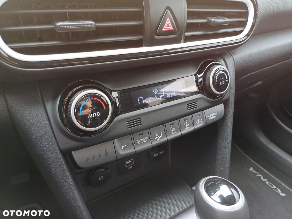 Hyundai Kona - 24