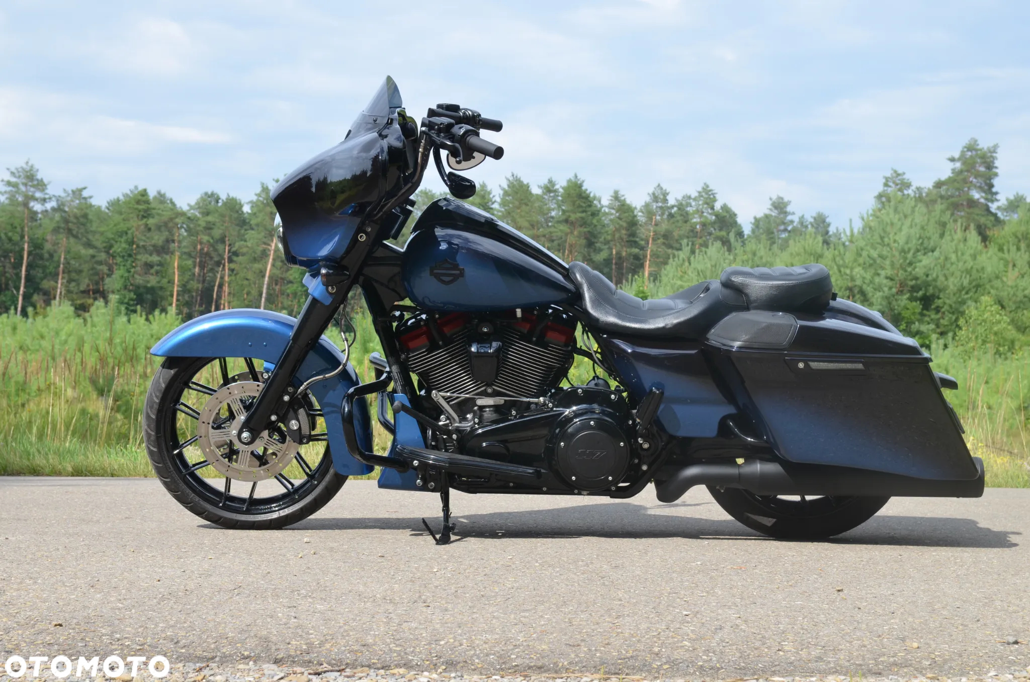 Harley-Davidson CVO Street Glide - 17