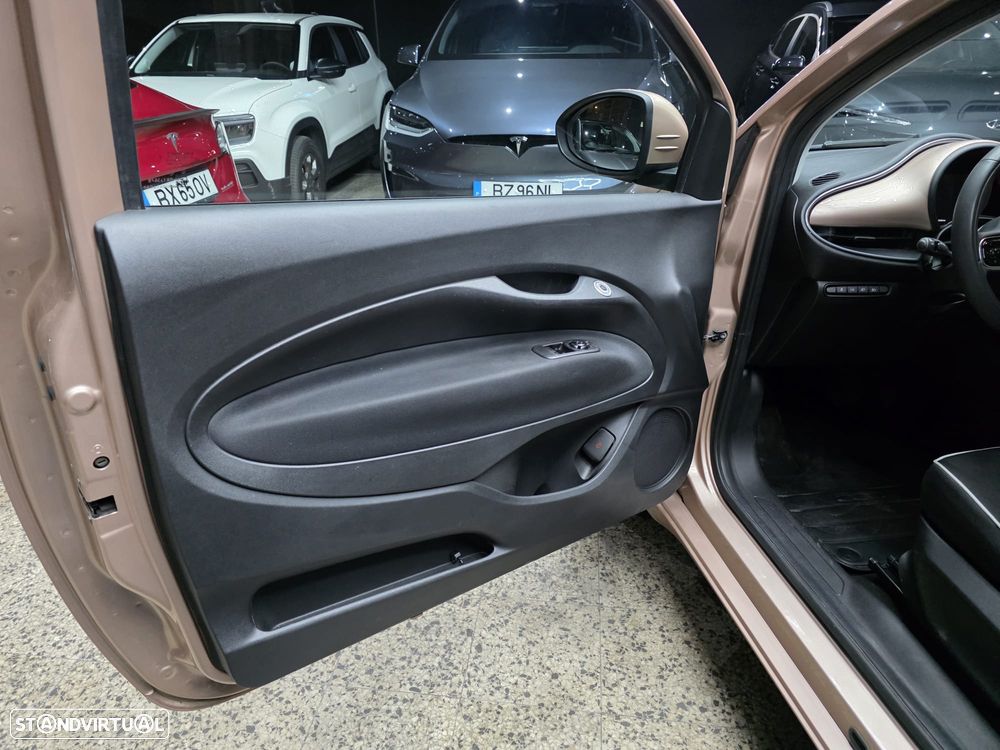 Fiat 500e 3 + 1 42 kWh Icon - 30