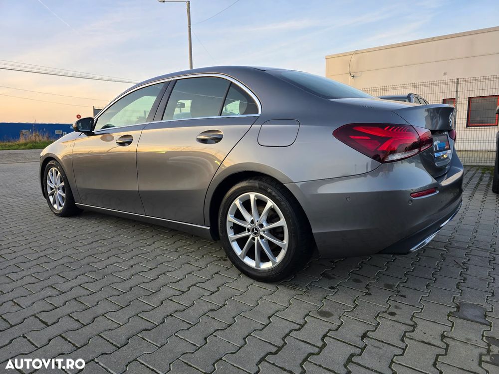 Mercedes-Benz A 180 d 7G-DCT Progressive - 6