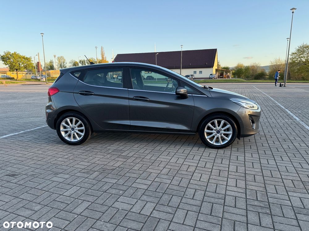 Ford Fiesta 1.0 EcoBoost S&S TITANIUM - 5