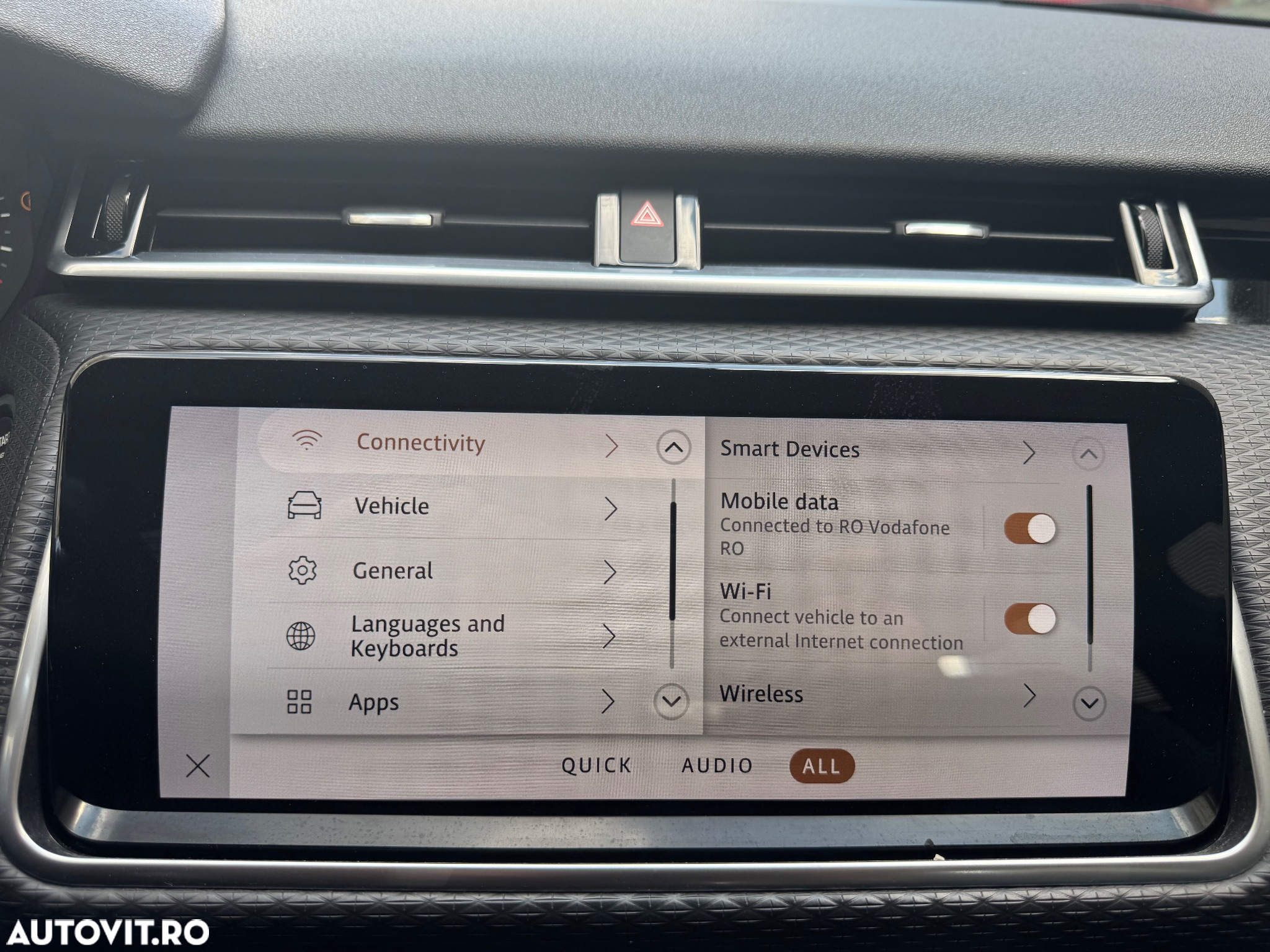 Land Rover Range Rover Velar R-Dynamic 2.0 P400e PHEV HSE - 19