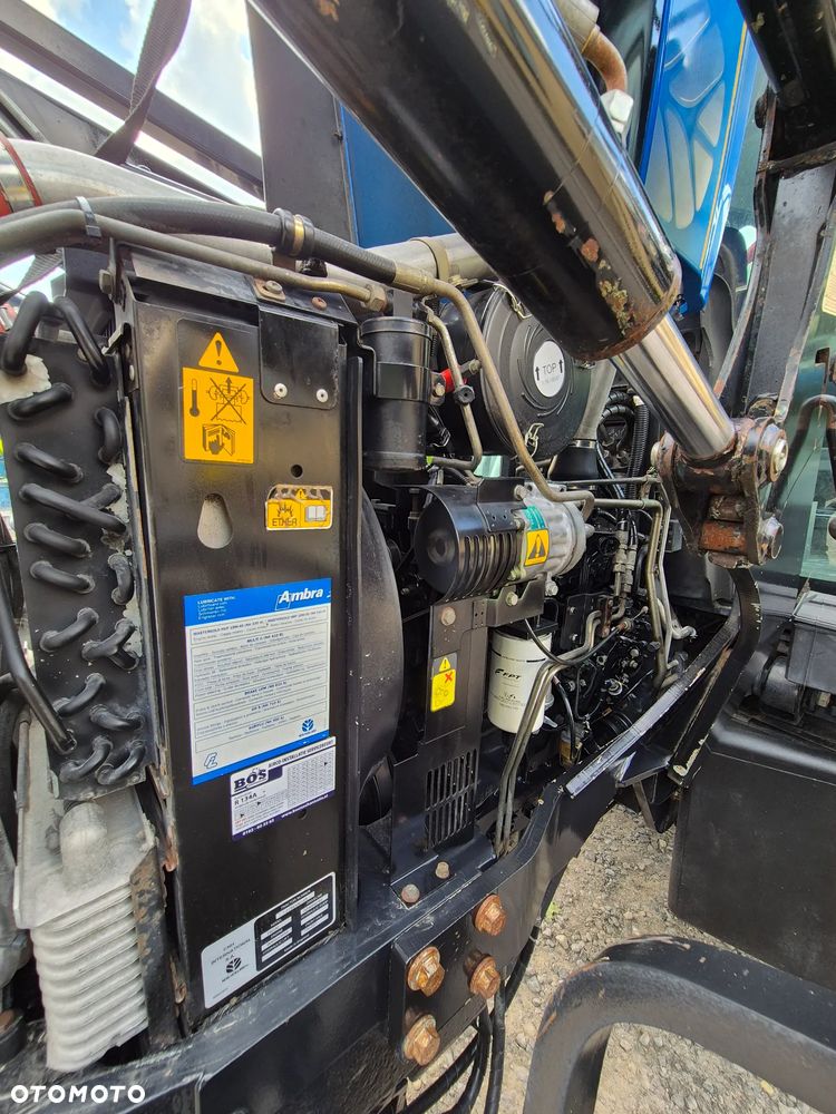 New Holland T6020 T6.120 t6010 maxum 120 case - 8