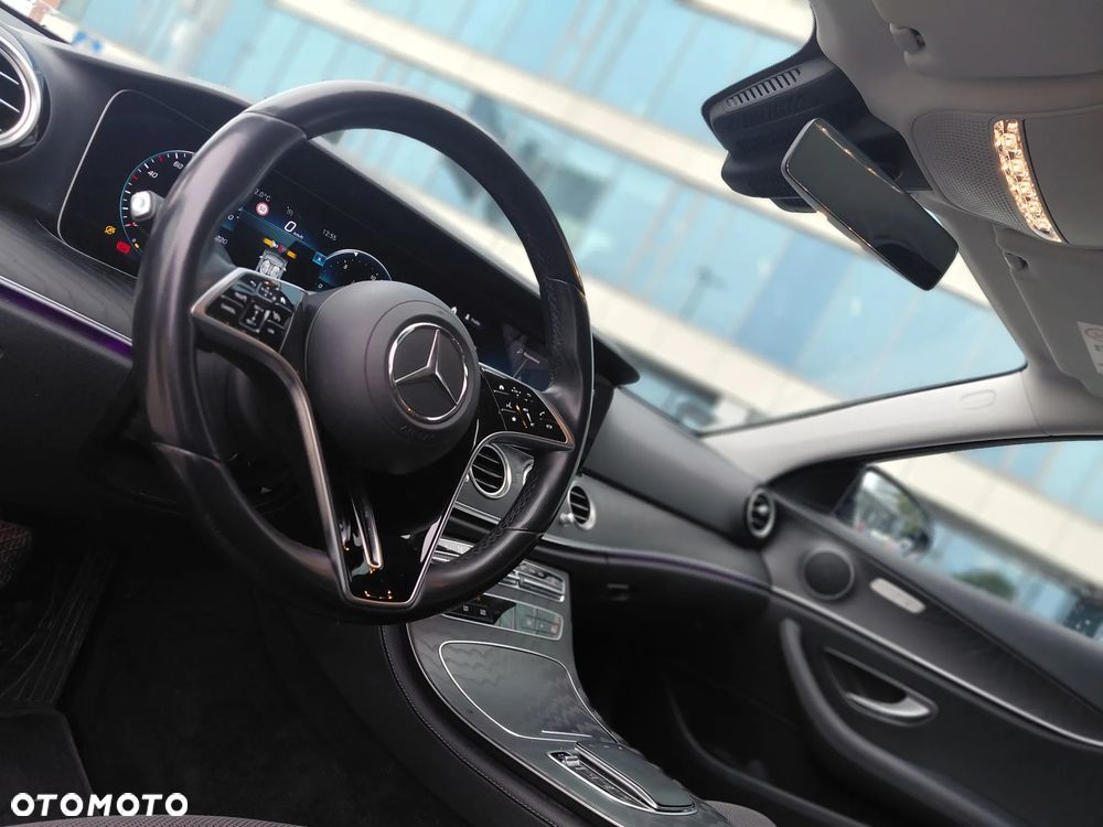Mercedes-Benz Klasa E 220 d Avantgarde - 20