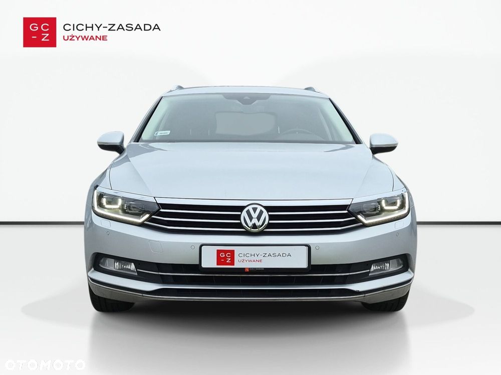 Volkswagen Passat Variant 1.8 TSI BMT Highline DSG - 8