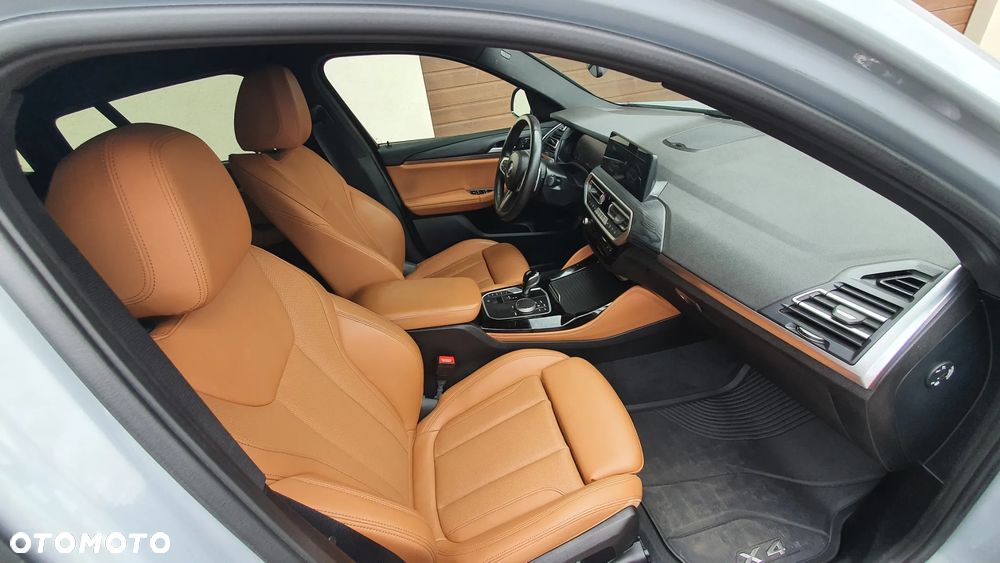 BMW X4 - 14