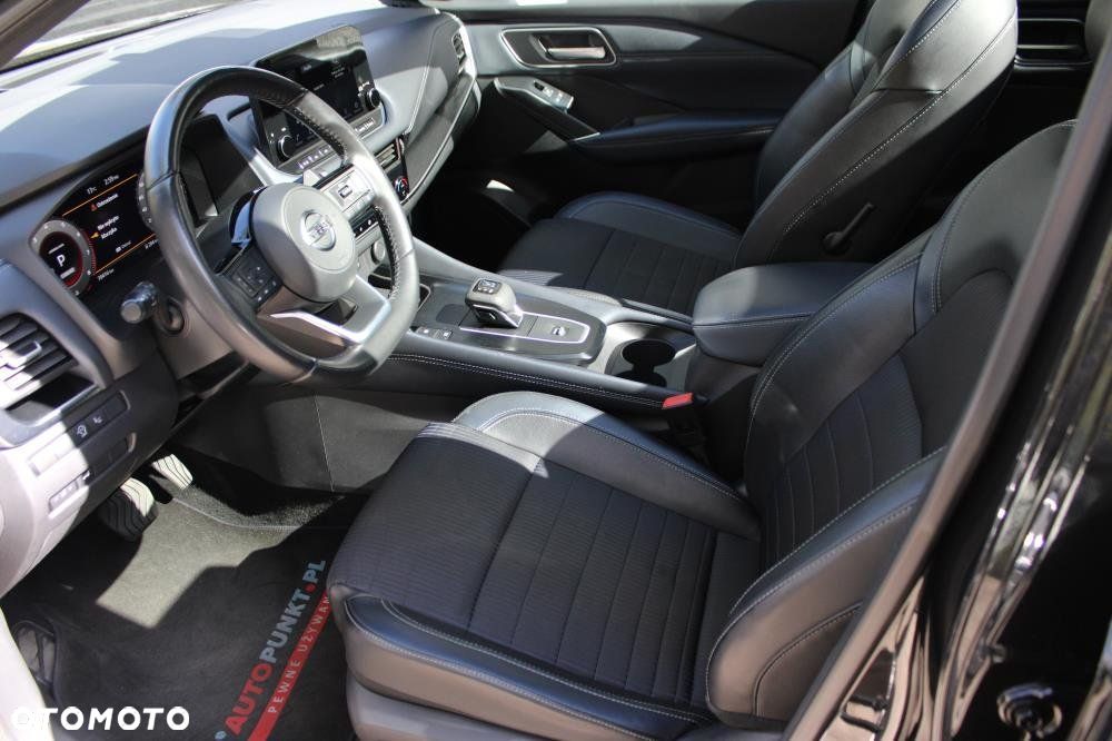Nissan Qashqai - 10