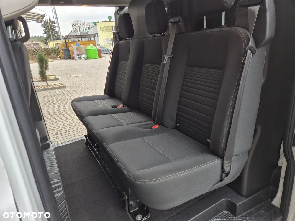 Ford TRANSIT CUSTOM - 24