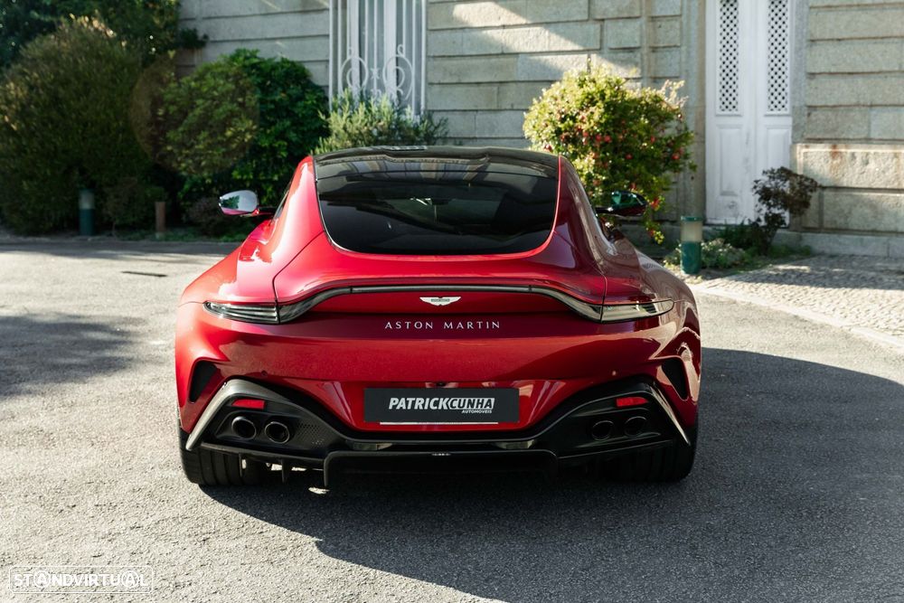 Aston Martin Vantage Coupe V8 - 11