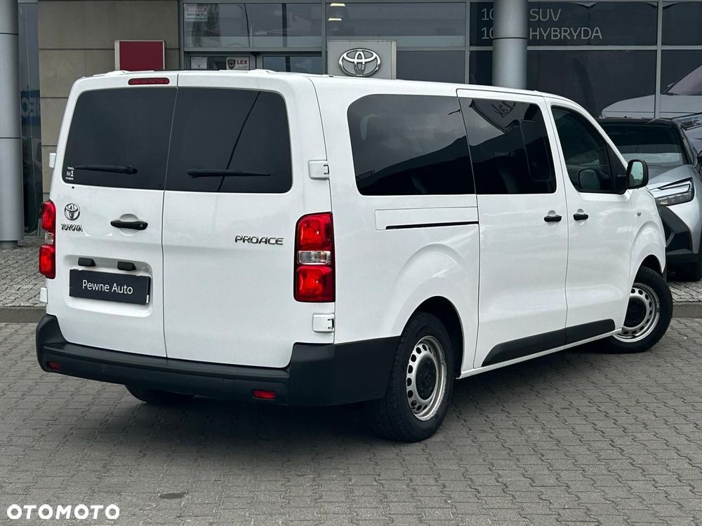 Toyota PROACE VERSO - 5