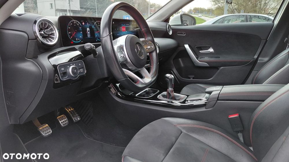 Mercedes-Benz Klasa A 180 Advanced AMG Line - 17
