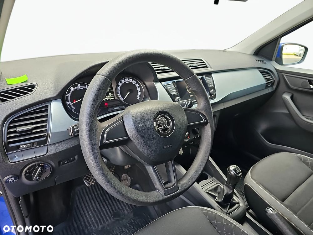 Skoda Fabia 1.0 Ambition - 11