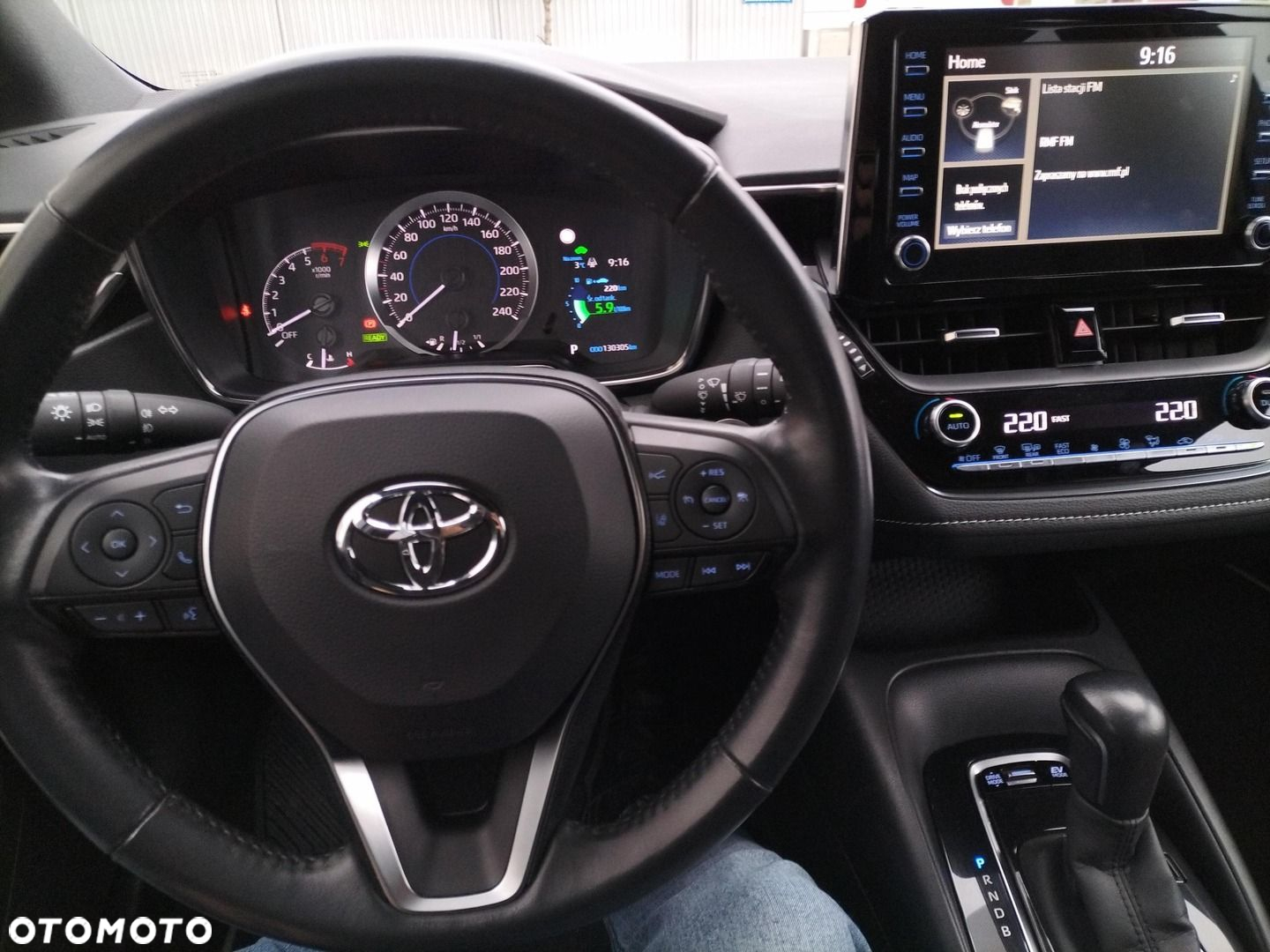 Toyota Corolla - 16