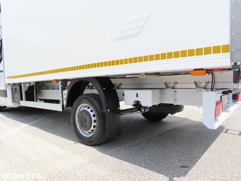 Renault Master 2.3 dCi 163 Km WZMACNIANY Chłodnia -20*C + 30*C Z Izoterma 4.20 Cm 8 Euro Palet Zasilanie V230 Funkcja Grzania Kabina Sypialniana WEBASTO Stan Jak NOWY - 16