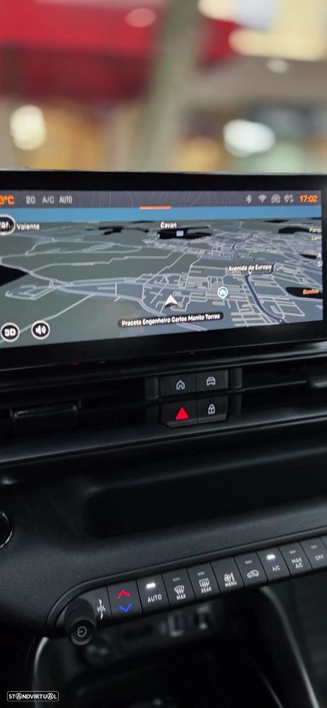 Jeep Avenger 1.2 GSE T3 Altitude - 13