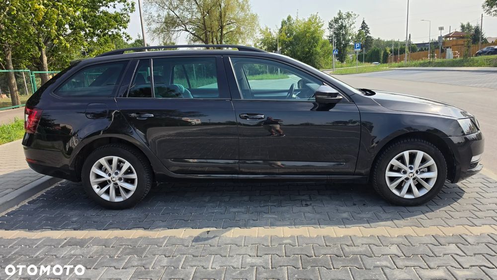 Skoda Octavia 1.6 TDI Ambition DSG - 7