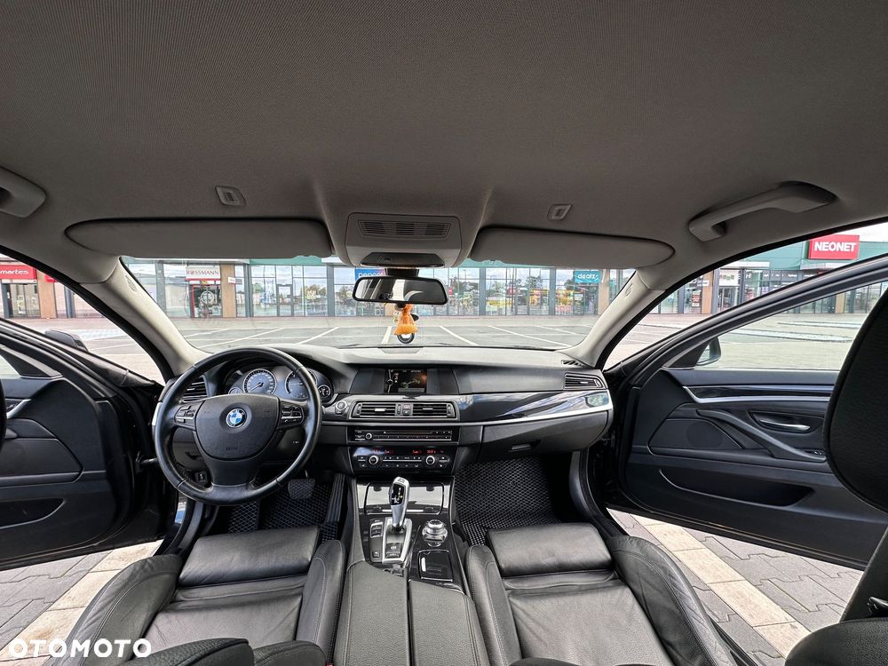 BMW Seria 5 - 12