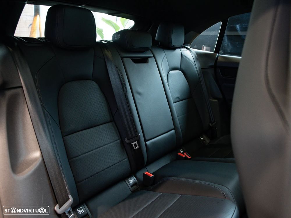 Porsche Macan Electric - 39