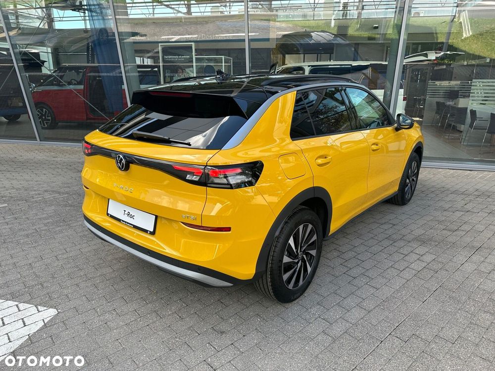 Volkswagen T-Roc 1.5 eTSI Life DSG - 9