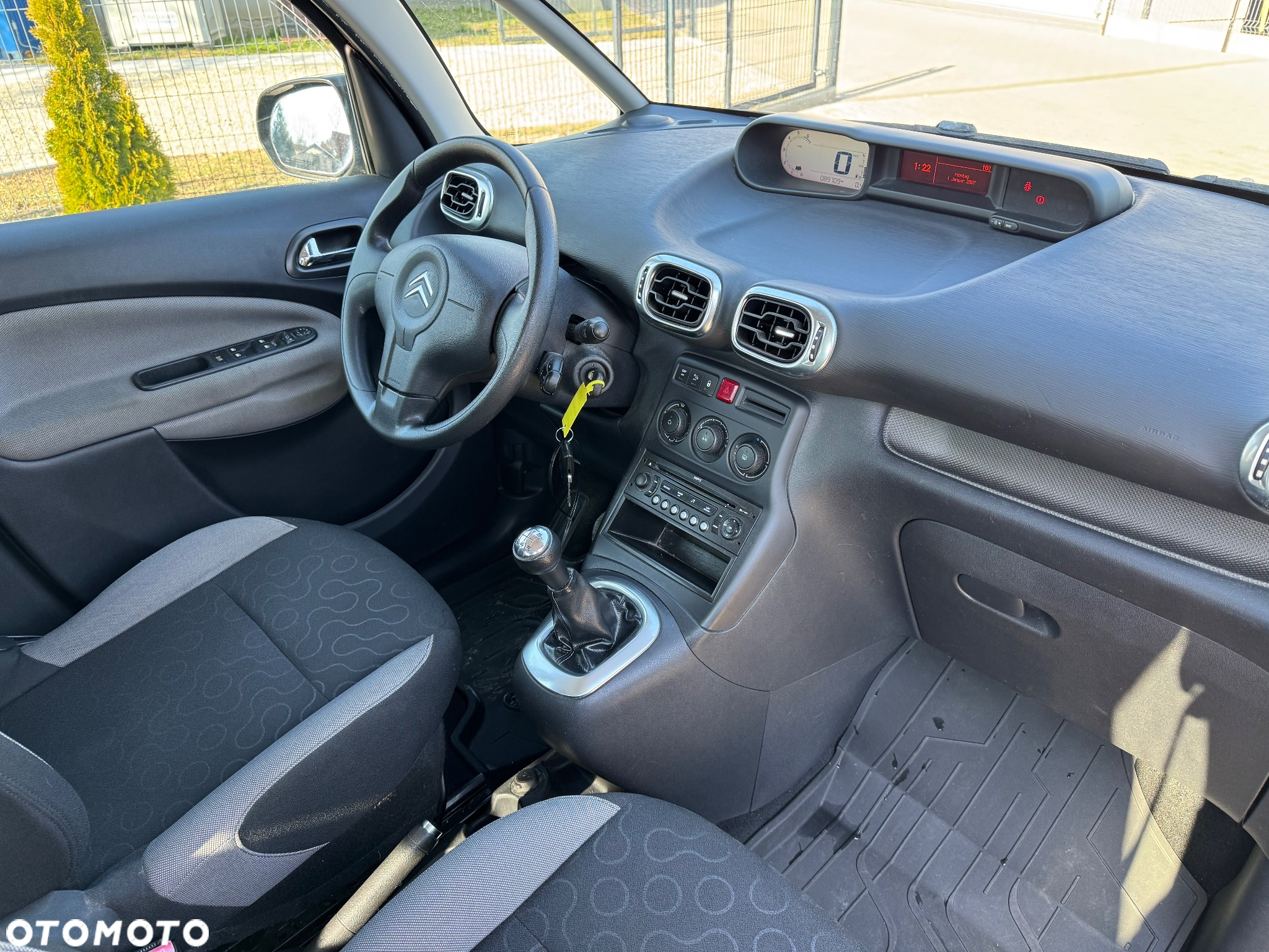 Citroën C3 Picasso VTi 120 Exclusive - 17