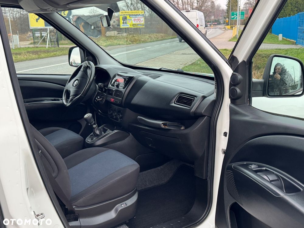 Opel Combo 1.6 CDTI L1H1 Selection - 17