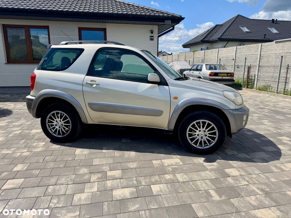 Toyota RAV4 4x4 - 18