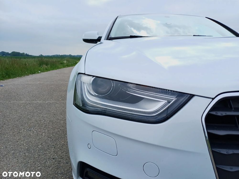 Audi A4 Avant - 10
