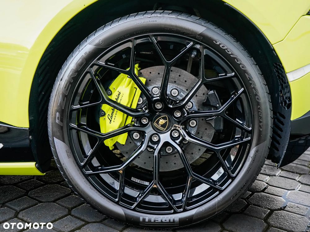Lamborghini Huracan Performante - 17
