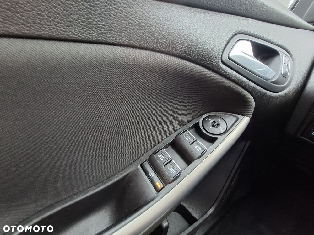 Ford Focus - 14