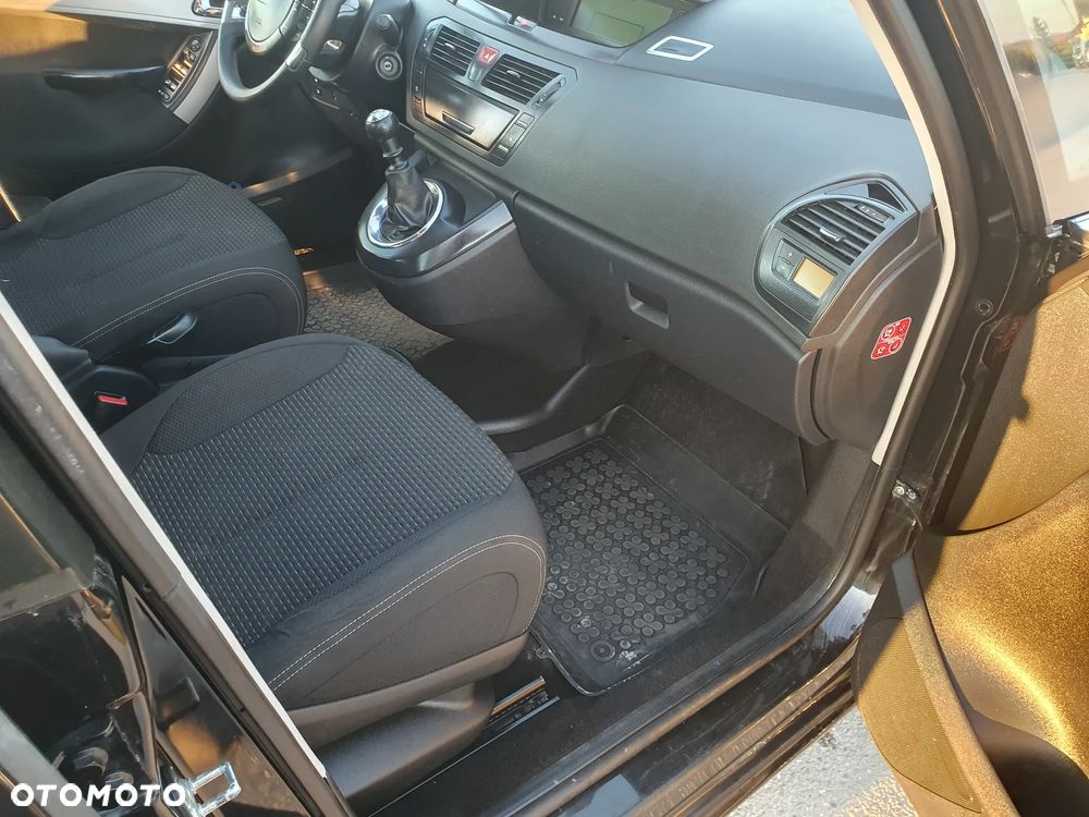 Citroën C4 Picasso 1.6 HDi Impress - 20