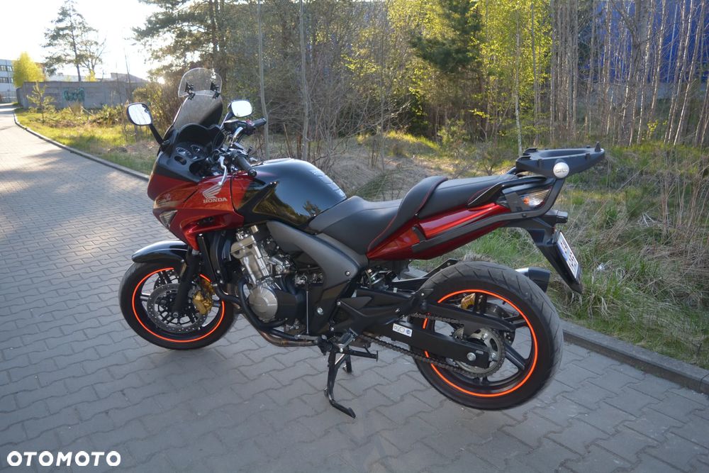 Honda CBF - 4