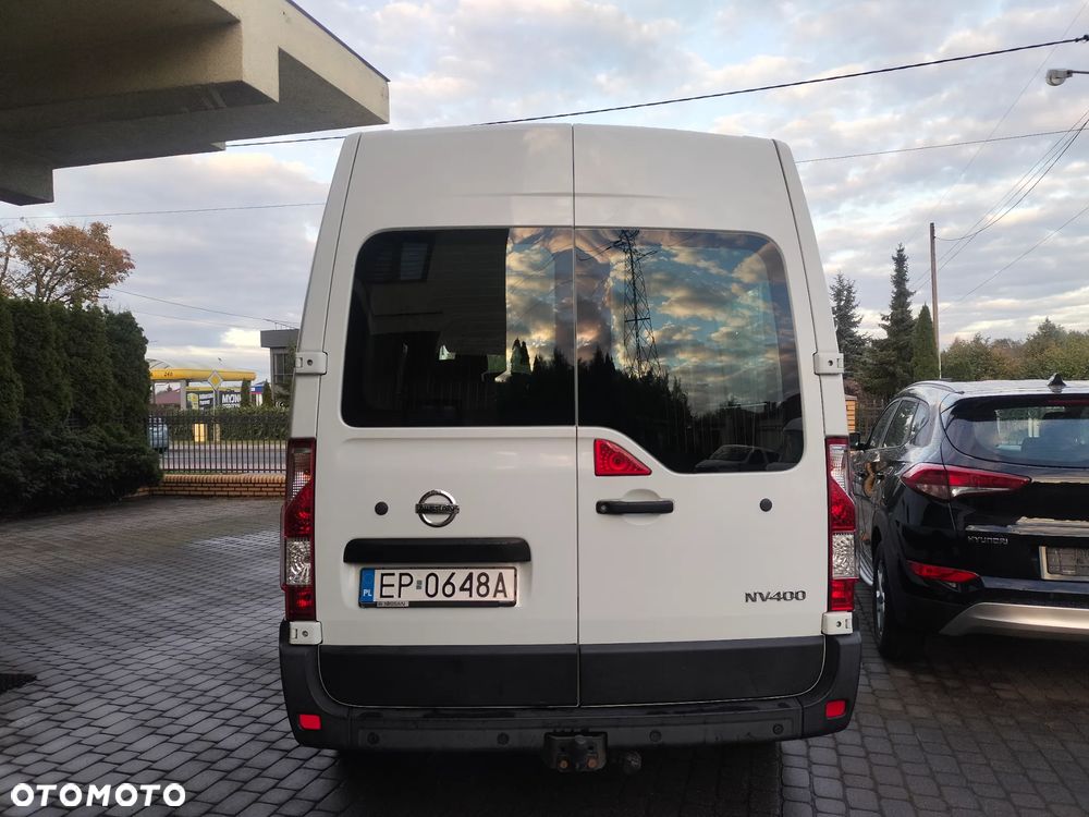 Nissan NV400 - 12