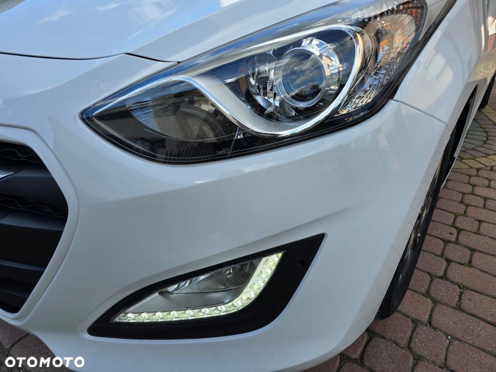 Hyundai i30 blue 1.6 GDI YES Gold - 19