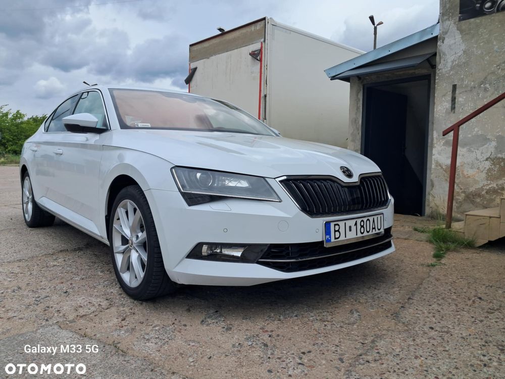Skoda Superb 2.0 TDI 4x4 Style DSG - 2