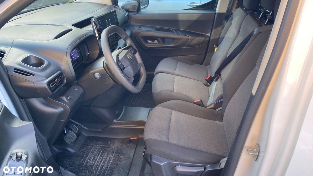 Toyota Proace City - 3
