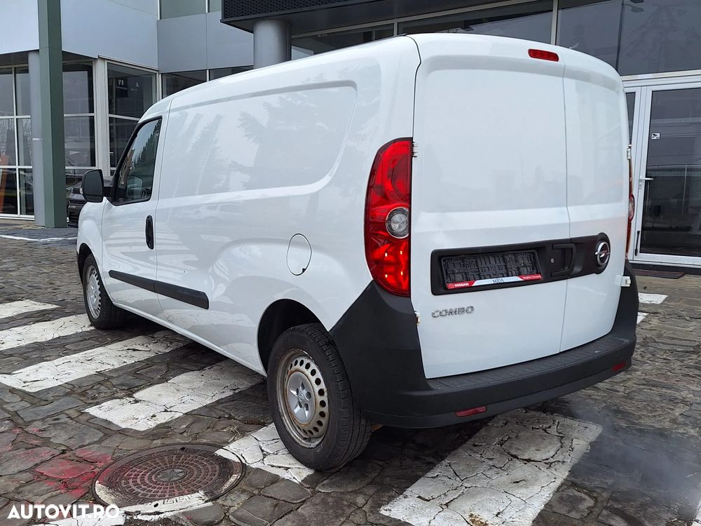 Opel COMBO - 4