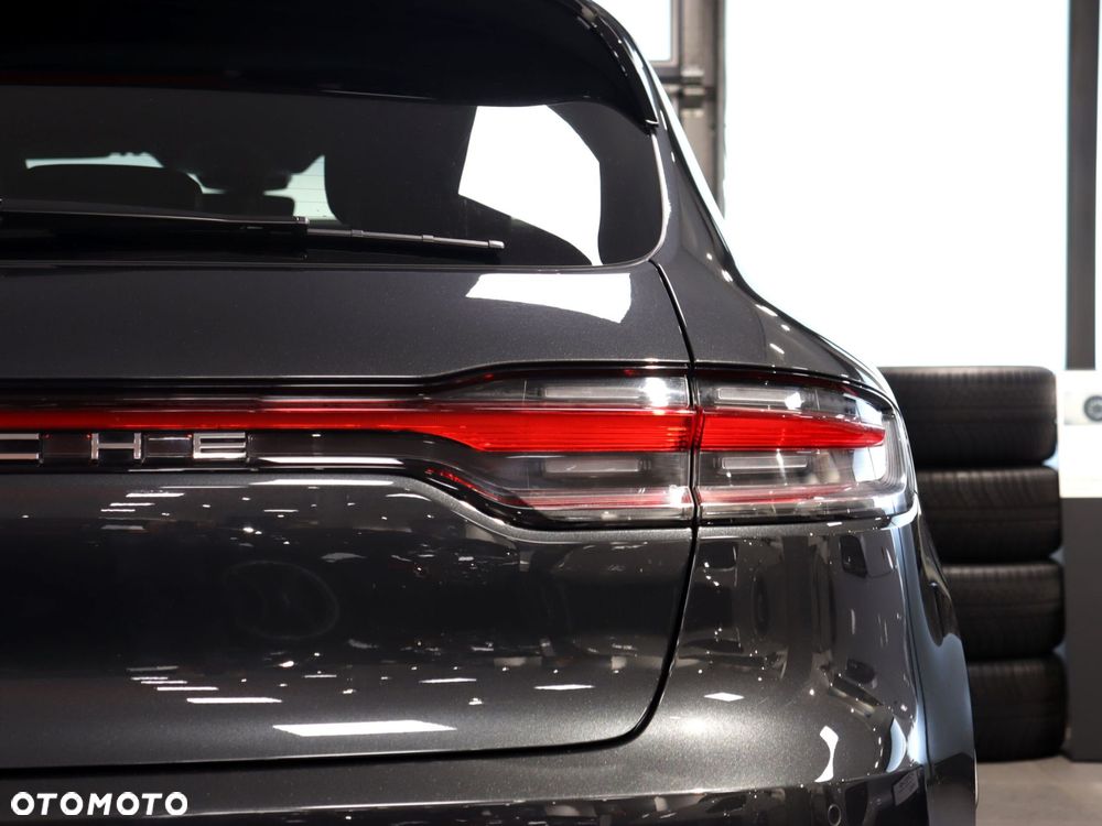 Porsche Macan Standard - 10