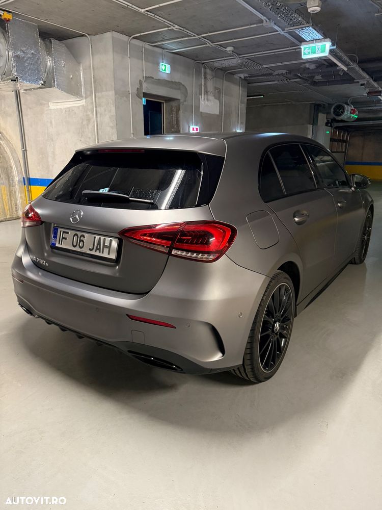 Mercedes-Benz A 250 e 8G-DCT AMG Line - 6