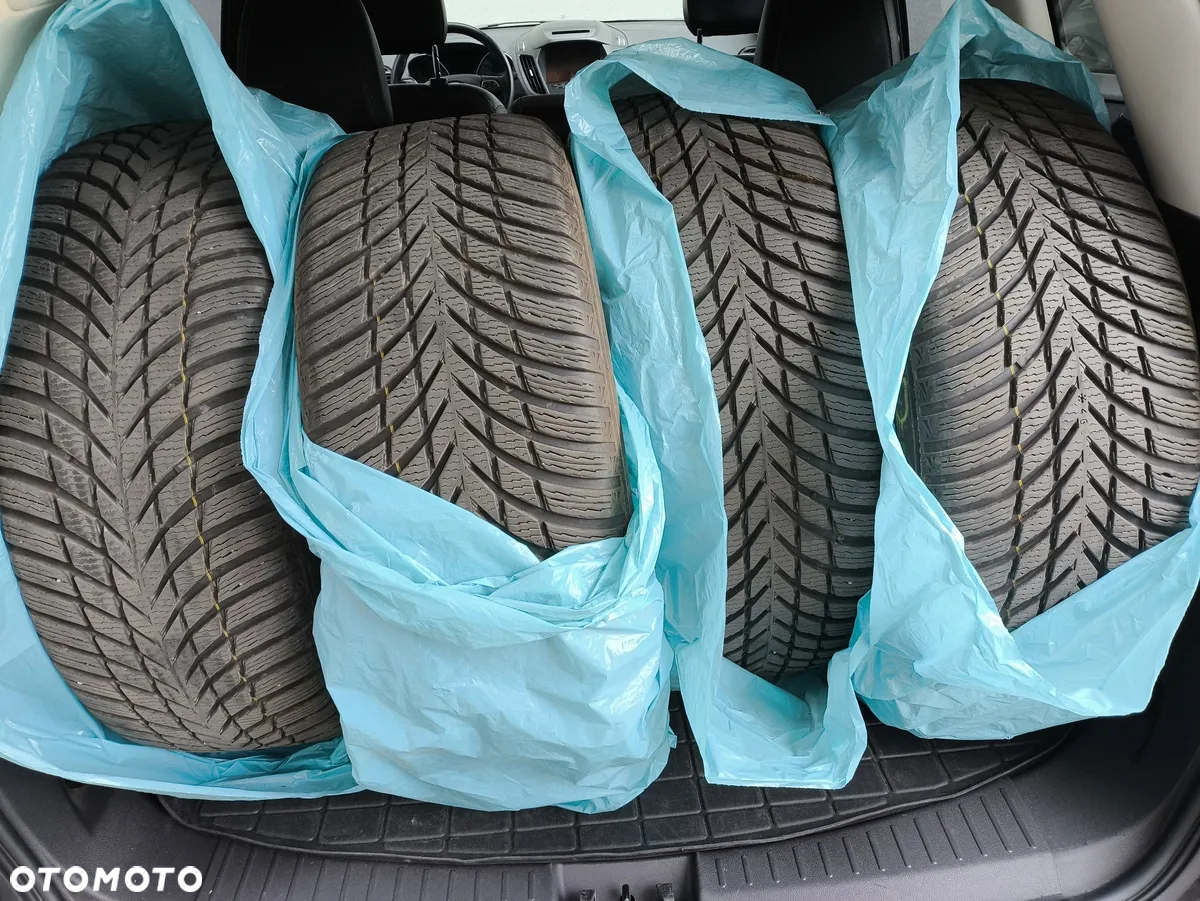 Ford Kuga 1.5 EcoBoost AWD Edition ASS - 14