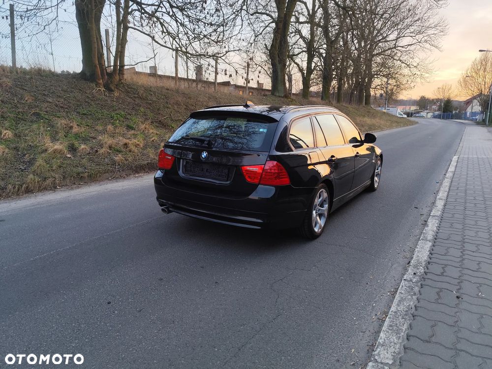 BMW Seria 3 - 10