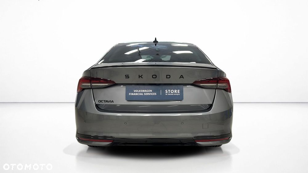 Skoda Octavia 1.5 TSI mHEV Sportline DSG - 5